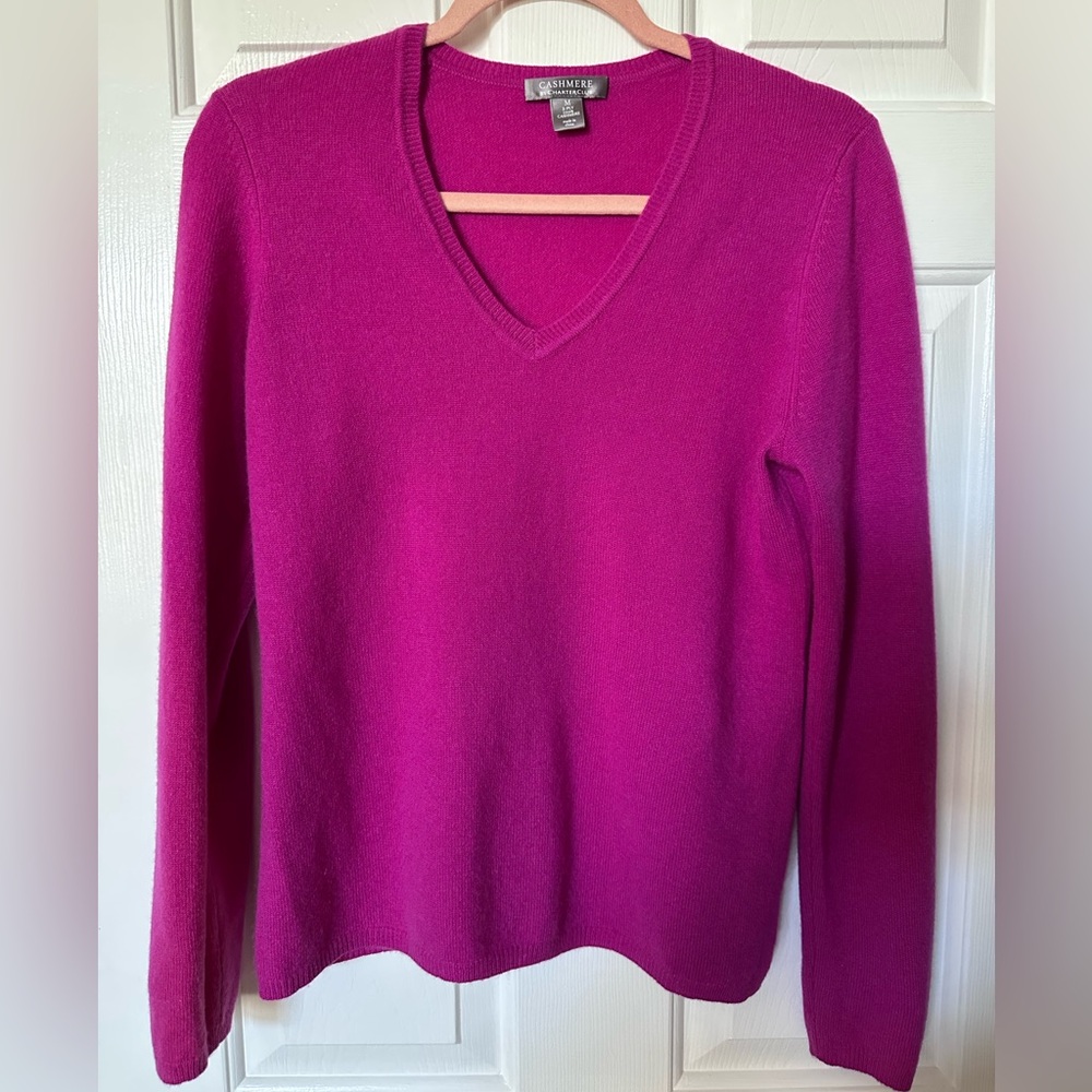 100% CASHMERE sweater women's small luxury long sleeve vneck Fuchsia